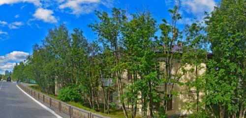 Панорама дома обл. Мурманская, р-н. Кольский, пгт. Мурмаши, ул. Советская, д. 10