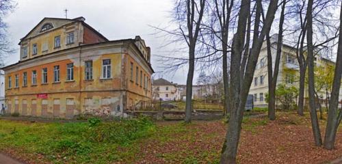 Панорама дома обл. Ярославская, р-н. Угличский, г. Углич, б-р. Красноармейский, д. 15А