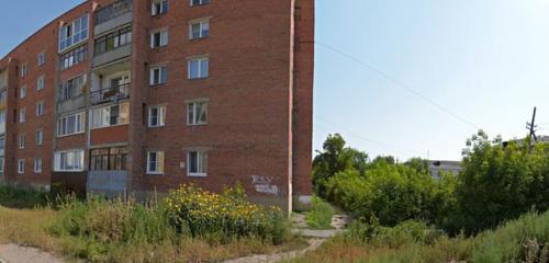 Панорама дома обл. Омская, г. Омск, линия. 26-я, д. 85, к. 1, стр. 5этажный кирпичный дом